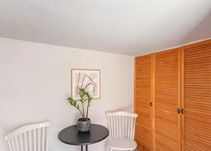 Rania Sea View Apart-hotel 3*