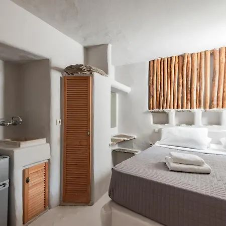 Lägenhetshotell Rania Sea View 3*