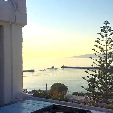 Rania Sea View 아파트호텔 3*