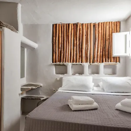 Rania Sea View Aparthotel
